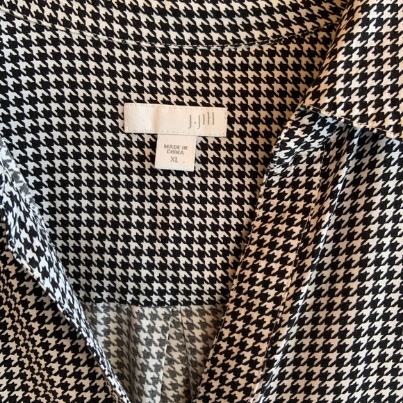 J. Jill Tunic Blouse Black and White Pattern Sz XL - Picture 3 of 4